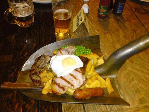 mixed grill on a shovel